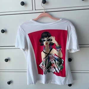 Zara Women's White Graphic T Shirt Size Small